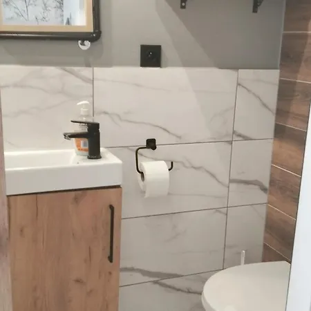 Apartmán Nighthost Robotnicza 32 M248 Free Parking *