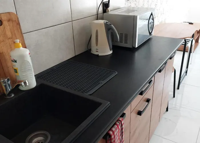 Nighthost Robotnicza 32 M248 Free Parking * Wroclaw